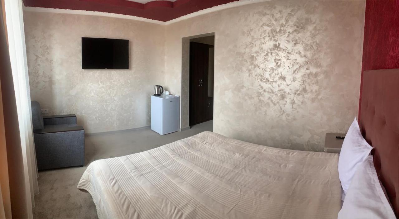 Hotel Maruna Sevan Eksteriør billede